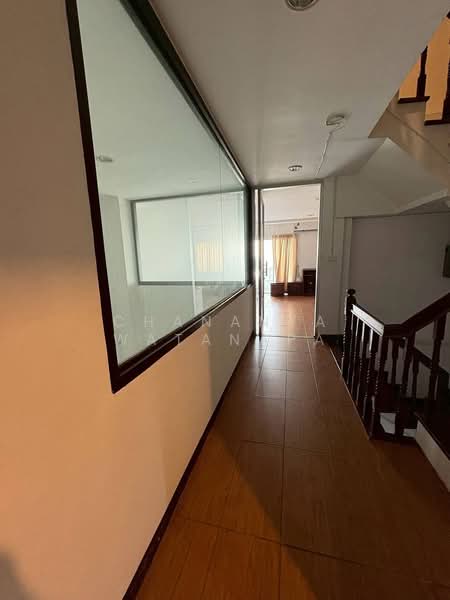 ทาวน์โฮม ซอย จันทน์ 2, กรุงเทพ, ทุ่งวัดดอน, สาทร, กรุงเทพ, 250 ตร.ม., ทาวน์เฮ้าส์ ให้เช่า, โดย Chananya Watanapa, 500389139 - DDproperty.com
