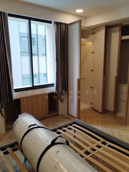 Las Colinas, Bangkok, Sukhumvit 21 Road, Khlongtoei Nua, Watthana, Bangkok, 2 Bedrooms, 88 sqm, Condo For Rent, by Boonraksa Sopak, 500389140 - DDproperty.com