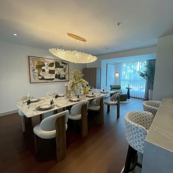 Canvas 39 The Residence, Bangkok, 116 Soi Phromchit, Sukhumvit Road, Khlong Tan Nua, Watthana, Bangkok, 3 Bedrooms, 227 sqm, Condo For Sale, by Suchada Yodyiem, 500389153 - DDproperty.com