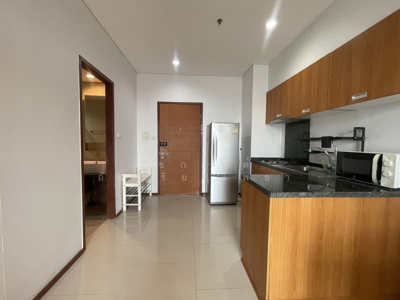Villa Sathorn, Bangkok, 5 KrungThonBuri Road, Khlong Ton Sai, Khlong San, Bangkok, Studio, 38 sqm, Condo For Rent, by รัชกานต์ อัจฉริยะโพธา, 500389158 - DDproperty.com