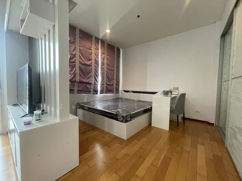 Villa Sathorn, Bangkok, 5 KrungThonBuri Road, Khlong Ton Sai, Khlong San, Bangkok, Studio, 38 sqm, Condo For Rent, by รัชกานต์ อัจฉริยะโพธา, 500389158 - DDproperty.com