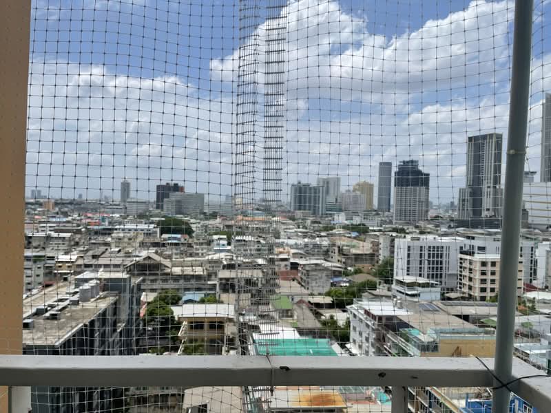 Villa Sathorn, Bangkok, 5 KrungThonBuri Road, Khlong Ton Sai, Khlong San, Bangkok, Studio, 38 sqm, Condo For Rent, by รัชกานต์ อัจฉริยะโพธา, 500389158 - DDproperty.com
