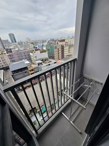 SOHO Bangkok Ratchada, Bangkok, 74 Pracha Rat Bamphen Rd, Huai Khwang, Bangkok, 1 Bedroom, 36 sqm, Condo For Rent, by Jarunat K, 500389166 - DDproperty.com