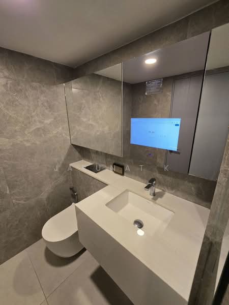 SOHO Bangkok Ratchada, Bangkok, 74 Pracha Rat Bamphen Rd, Huai Khwang, Bangkok, 1 Bedroom, 36 sqm, Condo For Rent, by Jarunat K, 500389166 - DDproperty.com