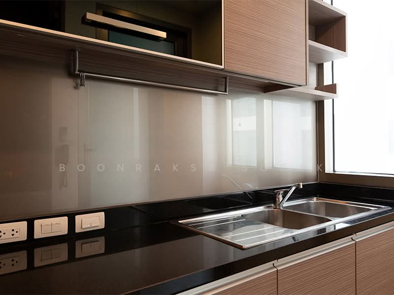 39 Boulevard Executive Residence, Bangkok, 39 - 41 Soi Phrom Chit (Sukhumvit 39), Khlong Tan Nua, Watthana, Bangkok, 1 Bedroom, 75 sqm, Apartment For Rent, by Boonraksa Sopak, 500389207 - DDproperty.com