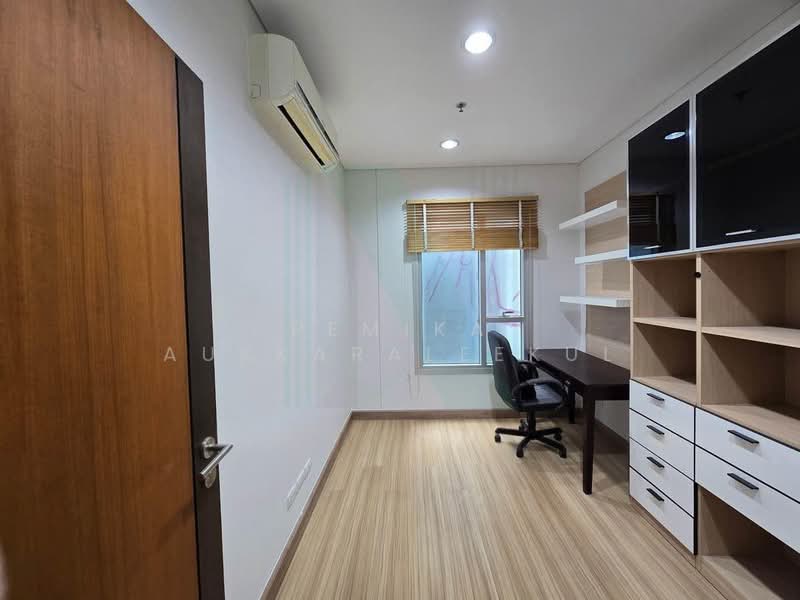 Intro Phaholyothin-Pradipat, Bangkok, Pradipat, Samsen Nai, Phaya Thai, Bangkok, 2 Bedrooms, 54 sqm, Condo For Sale, by Pemika Aukkaraleekul, 500389236 - DDproperty.com
