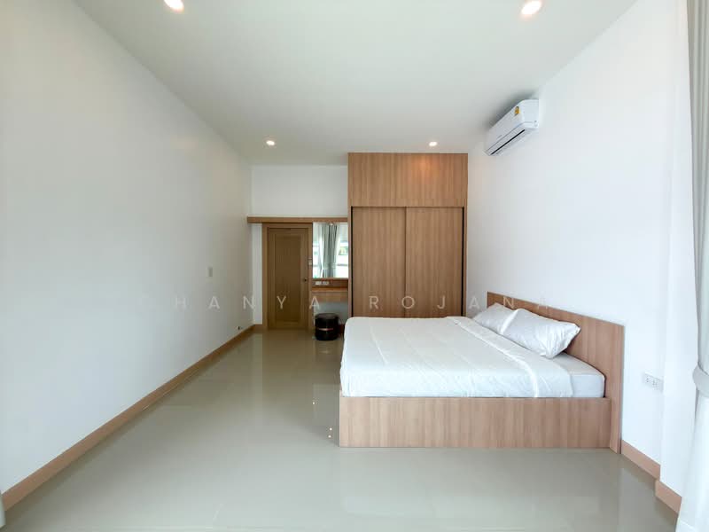 Newly Renovated Home at a Special Price Near Mabprachan Lake, Chon Buri (Pattaya), ซอย พัฒนา 1, Poong, Bang Lamung (Pattaya), Chon Buri (Pattaya), 3 Bedrooms, 160 sqm, Villa For Sale, by Chanya Rojana, 500389247 - DDproperty.com
