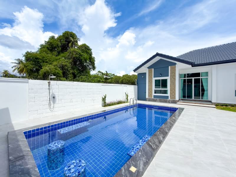 Newly Renovated Home at a Special Price Near Mabprachan Lake, Chon Buri (Pattaya), ซอย พัฒนา 1, Poong, Bang Lamung (Pattaya), Chon Buri (Pattaya), 3 Bedrooms, 160 sqm, Villa For Sale, by Chanya Rojana, 500389247 - DDproperty.com