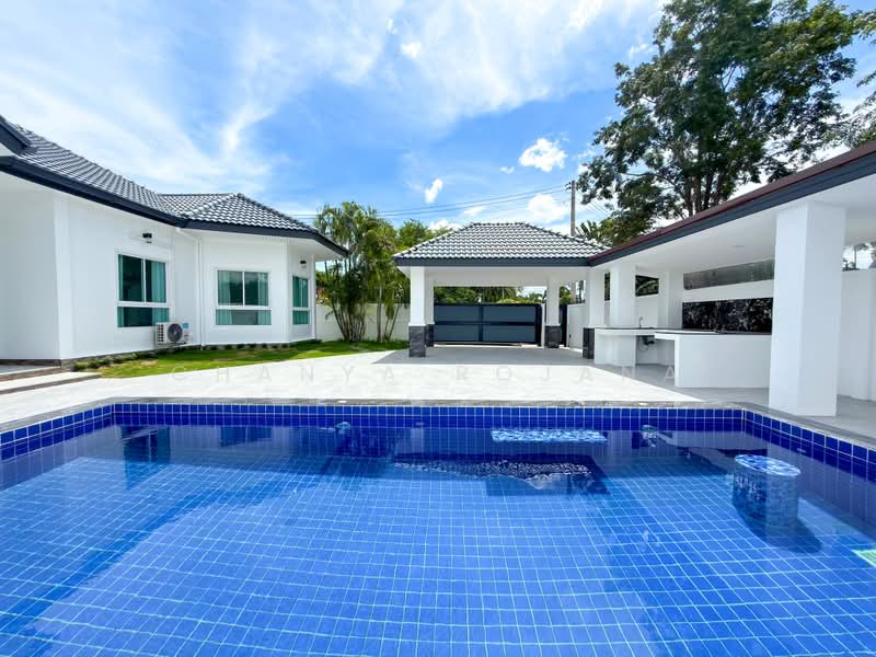 Newly Renovated Home at a Special Price Near Mabprachan Lake, Chon Buri (Pattaya), ซอย พัฒนา 1, Poong, Bang Lamung (Pattaya), Chon Buri (Pattaya), 3 Bedrooms, 160 sqm, Villa For Sale, by Chanya Rojana, 500389247 - DDproperty.com