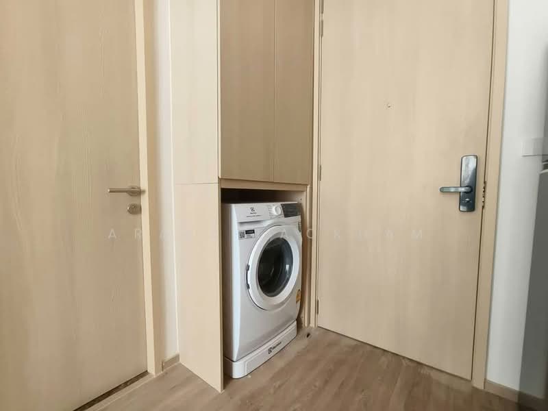 Noble State 39, Bangkok, 35 Soi Sukhumvit 39, Khlong Tan Nua, Watthana, Bangkok, 1 Bedroom, 30 sqm, Condo For Rent, by Araya Laokham, 500389254 - DDproperty.com