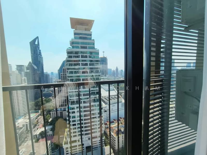 Noble State 39, Bangkok, 35 Soi Sukhumvit 39, Khlong Tan Nua, Watthana, Bangkok, 1 Bedroom, 30 sqm, Condo For Rent, by Araya Laokham, 500389254 - DDproperty.com