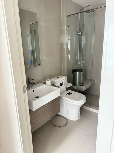 Quinn Ratchada 17, Bangkok, 454 456 Soi Inthara Mari 45, Din Daeng, Bangkok, 2 Bedrooms, 66 sqm, Condo For Sale, by สุเทพ รอดด้วยบุญ, 500389317 - DDproperty.com
