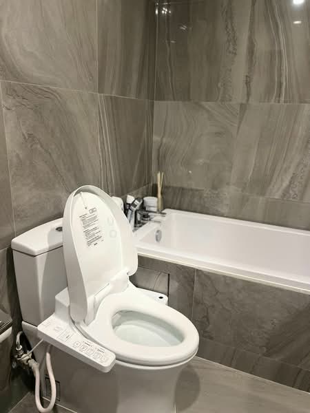 Q Prasarnmit‎, Bangkok, Soi Sawaddee, Sukhumvit Road, Khlongtoei Nua, Watthana, Bangkok, 1 Bedroom, 38 sqm, Condo For Sale, by Suchada Yodyiem, 500389380 - DDproperty.com