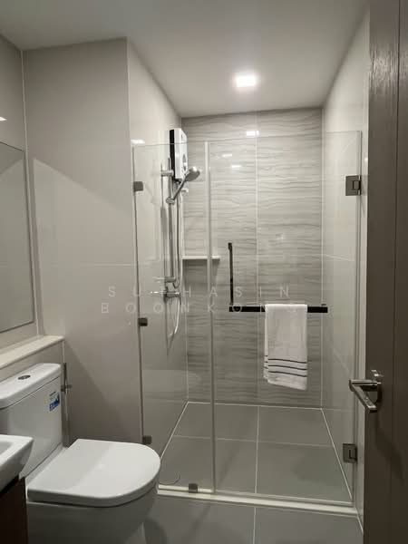 Life Phahon-Ladprao, Bangkok, 996 Phahonyothin Road, Jom Phon, Chatuchak, Bangkok, 1 Bedroom, 35 sqm, Condo For Rent, by Suthasin Boonkong, 500389433 - DDproperty.com