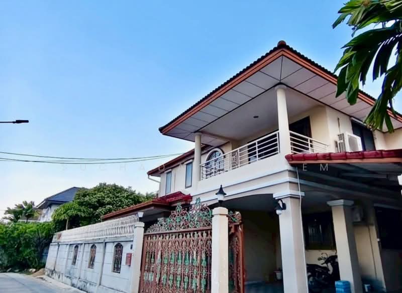 4-BR House, Bangkok, Wang Thonglang, Wang Thonglang, Bangkok, 4 Bedrooms, 420 sqm, Single Detached House For Sale, by Suchada Yodyiem, 500389446 - DDproperty.com