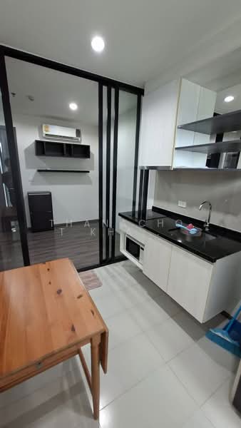 The Base Park East Sukhumvit 77, Bangkok, 99 Soi Pridi Banomyong 2, Phra Kanong Nua, Watthana, Bangkok, 1 Bedroom, 31 sqm, Condo For Sale, by Thanachot Khantigamongun, 500389452 - DDproperty.com