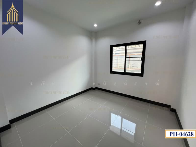 ซื่อตรง สุวินทวงศ์, Bangkok, สุวินทวงศ์, Lam Phak Chi, Nong Chok, Bangkok, 3 Bedrooms, 160 sqm, Single Detached House For Sale, by ปภัชญา ธนัตถ์ภรณ์, 500389544 - DDproperty.com