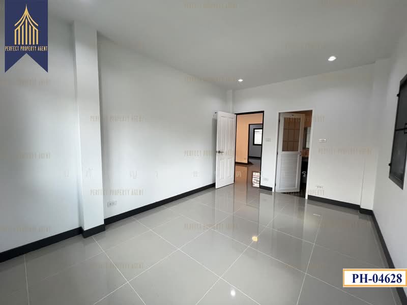 ซื่อตรง สุวินทวงศ์, กรุงเทพ, สุวินทวงศ์, ลำผักชี, หนองจอก, กรุงเทพ, 160 ตร.ม., บ้านเดี่ยว ขาย, โดย ปภัชญา ธนัตถ์ภรณ์, 500389544 - DDproperty.com