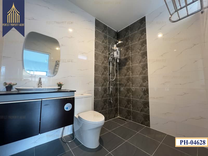 ซื่อตรง สุวินทวงศ์, Bangkok, สุวินทวงศ์, Lam Phak Chi, Nong Chok, Bangkok, 3 Bedrooms, 160 sqm, Single Detached House For Sale, by ปภัชญา ธนัตถ์ภรณ์, 500389544 - DDproperty.com