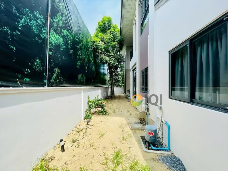 Chewawan Pinklao-Sathorn, Bangkok, Phutthamonthon Sai 1 Road, Bang Ra Mat, Taling Chan, Bangkok, 4 Bedrooms, 432 sqm, Single Detached House For Sale, by อภัสนันท์ ภัคนราธนเศรษฐ์, 500389585 - DDproperty.com