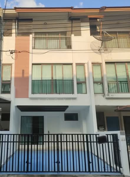 The Private Sukhumvit-Bangchak, Bangkok, 88 Sukhumvit 97/1 Alley, Bang Chak, Phra Khanong, Bangkok, 3 Bedrooms, 179 sqm, Townhouse For Sale, by Suchada Yodyiem, 500389643 - DDproperty.com
