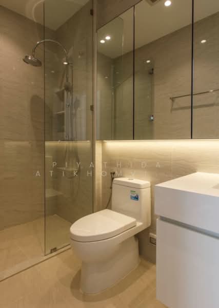 Muniq Langsuan, Bangkok, Soi Tonson, Lumphini, Pathum Wan, Bangkok, 2 Bedrooms, 87 sqm, Condo For Rent, by Piyathida Atikhomvitaya, 500389658 - DDproperty.com
