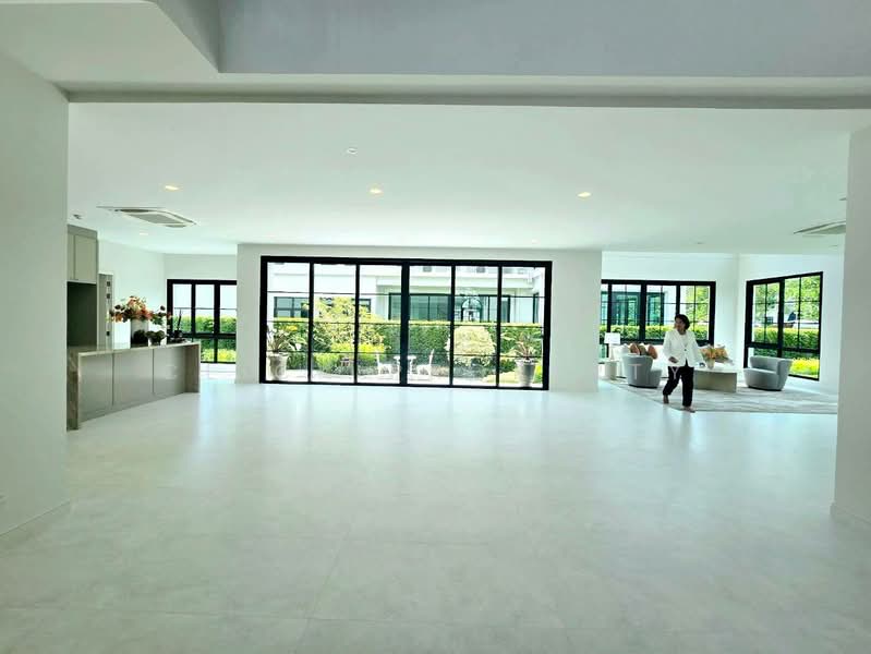 Narinsiri Krungthep Kreetha, Bangkok, Saphan Sung, Bangkok, 5 Bedrooms, 530 sqm, Single Detached House For Sale, by Click property, 500389661 - DDproperty.com