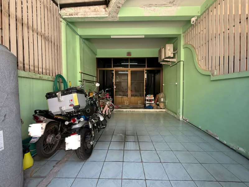 สุขสวัสดิ์สวนธน ประชาอุทิศ33, Bangkok, Rat Burana, Bangkok, 3 Bedrooms, 100 sqm, Townhouse For Sale, by The Best Property ตู๋, 500389674 - DDproperty.com