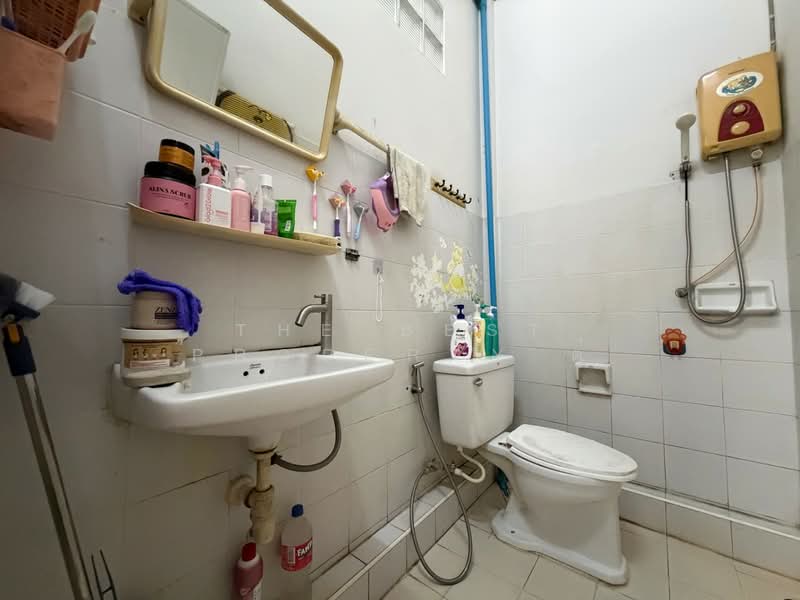 สุขสวัสดิ์สวนธน ประชาอุทิศ33, Bangkok, Rat Burana, Bangkok, 3 Bedrooms, 100 sqm, Townhouse For Sale, by The Best Property ตู๋, 500389674 - DDproperty.com