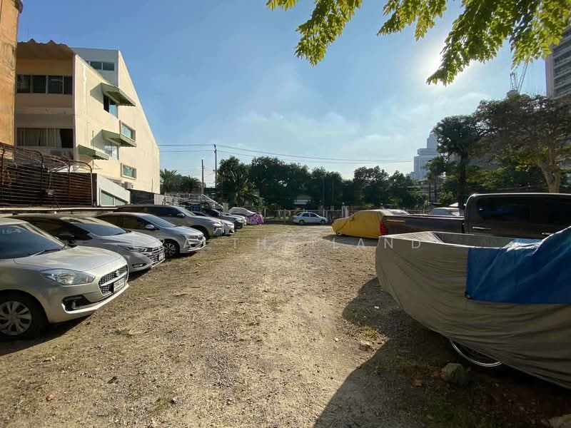 ขาย ที่ดิน 545 ตรว เอกมัย 22 พร้อมบ้าน ใกล้ แอร์ลิงค์ คลองตัน เหมาะทำบ้านพักอาศัย, กรุงเทพ, คลองตันเหนือ, วัฒนา, กรุงเทพ, 2,180 ตร.ม., ที่ดิน ขาย, โดย ERA Thailand, 500389686 - DDproperty.com