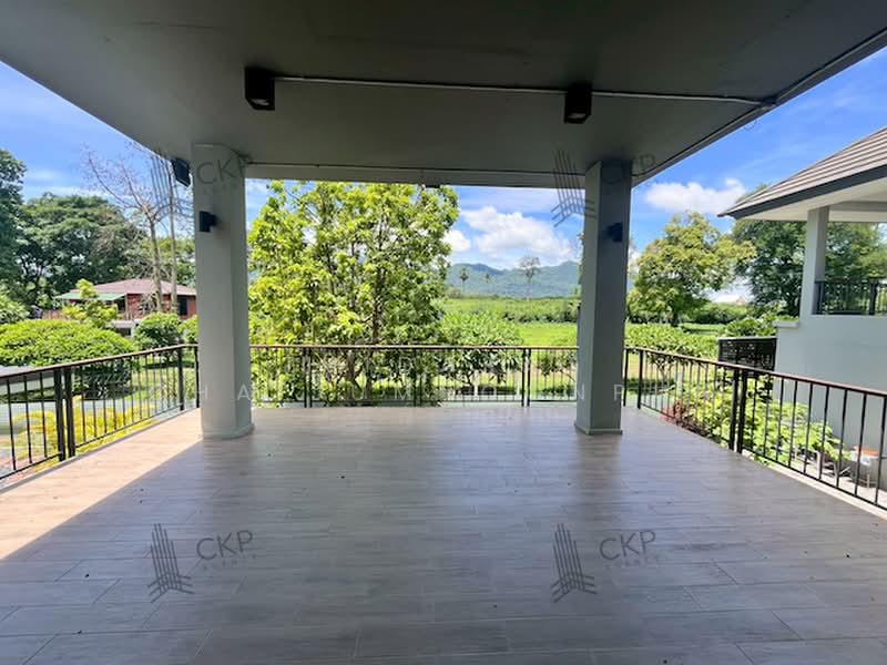 For sale: Holiday home with land, including two additional guesthouses. Conveniently located near Mi, Nakhon Ratchasima, Klang Dong, Pak Chong, Nakhon Ratchasima, 4 Bedrooms, 100 sqm, Single Detached House For Sale, by Thidarat Chaijumroonpun, 500389715 - DDproperty.com