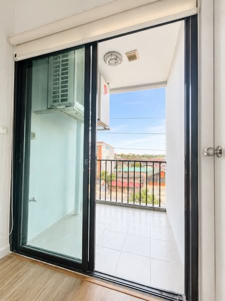 iCondo Sukhumvit 105, Bangkok, 20 Soi Lasalle 19,  Sukhumvit 105 Road, Bang Na, Bangkok, 2 Bedrooms, 48 sqm, Condo For Sale, by The Best Property  ไก่, 500389718 - DDproperty.com
