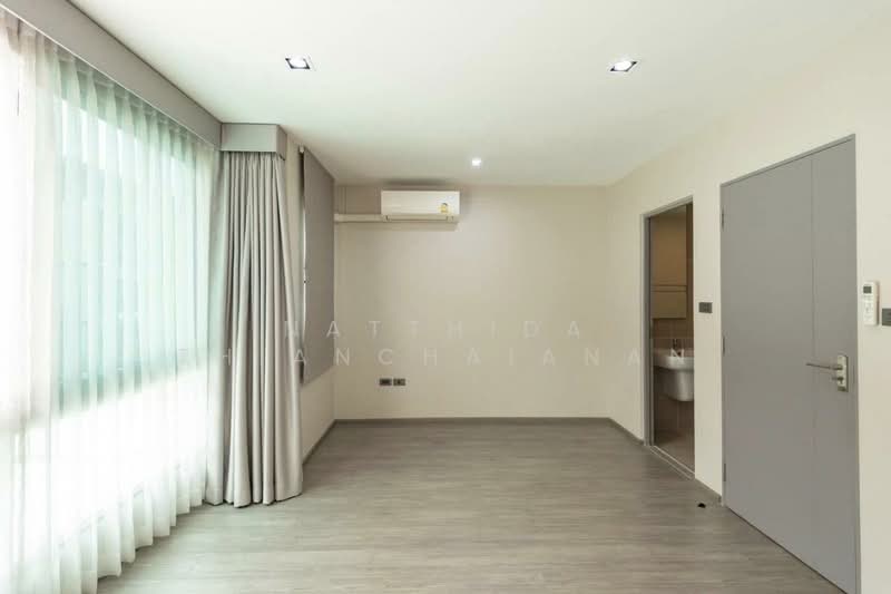 Landmark Ekamai-Ramindra, Bangkok, Sukhonthasawat Road, Lat Phrao, Bangkok, 3 Bedrooms, 168 sqm, Townhouse For Sale, by Natthida Thianchaianan, 500389729 - DDproperty.com