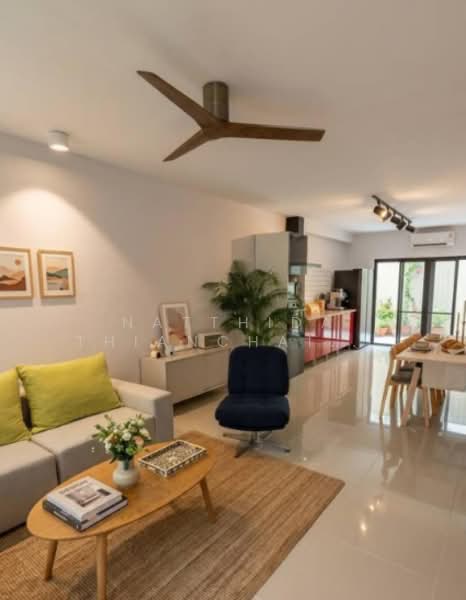 Areeya Mandarina Sukhumvit 77 : อารียา แมนดารีนา สุขุมวิท 77, กรุงเทพ, ถนนสุขุมวิท 77 (อ่อนนุช), สวนหลวง, กรุงเทพ, 240 ตร.ม., ทาวน์เฮ้าส์ ให้เช่า, โดย Natthida Thianchaianan, 500389736 - DDproperty.com