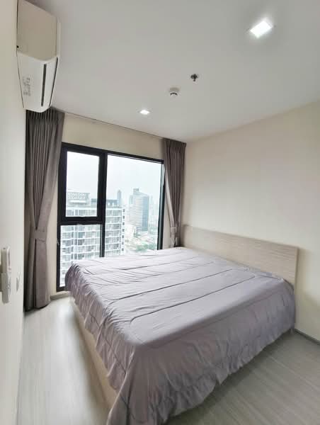 Life Asoke Hype, Bangkok, 339 Chaturathit Rd, Makkasan, Ratchathewi, Bangkok, 2 Bedrooms, 48 sqm, Condo For Rent, by Piyathida Atikhomvitaya, 500389747 - DDproperty.com