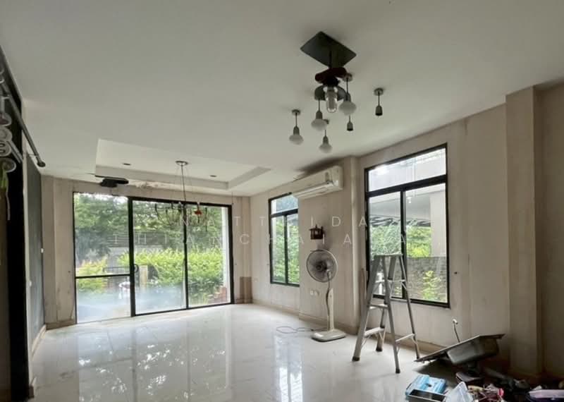 Baan Prinsiri Kanchanapisek - Ekkachai, Bangkok, Kanchanaphisek Road, Bang Bon, Bang Bon, Bangkok, 3 Bedrooms, 210 sqm, Single Detached House For Sale, by Natthida Thianchaianan, 500389795 - DDproperty.com