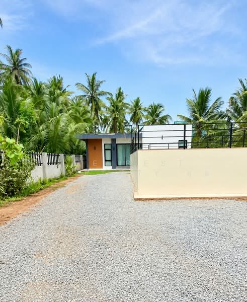 บ้านเดี่ยวท้ายหาด สมุทรสงคราม, Samut Songkhram, Thai Hat, Muang Samut Songkhram, Samut Songkhram, 2 Bedrooms, 150 sqm, Single Detached House For Sale, by The Best Property อุ๋ย, 500389818 - DDproperty.com