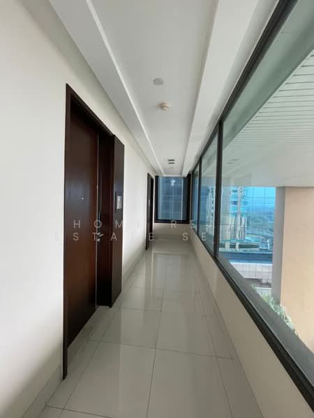 Equinox Phahol Vibha, Bangkok, 345 Paholyothin Road, Jom Phon, Chatuchak, Bangkok, 1 Bedroom, 39 sqm, Condo For Sale, by HOME Real Estate Service, 500389826 - DDproperty.com