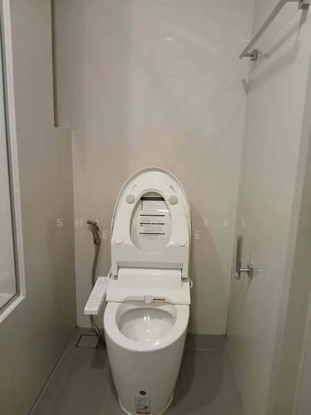 Oka Haus Sukhumvit 36, Bangkok, 3399 Rama 4 Road, Khong Tan, Khlong Toei, Bangkok, 1 Bedroom, 34 sqm, Condo For Rent, by Shinyu Real Estate, 500389839 - DDproperty.com