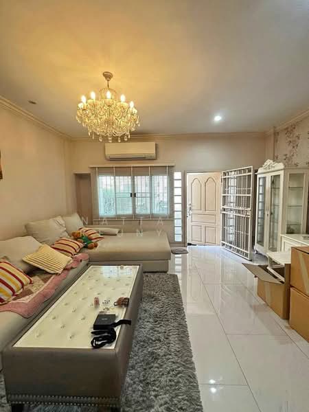 4-BR Townhouse, Bangkok, Bang Chak, Phra Khanong, Bangkok, 4 Bedrooms, 450 sqm, Townhouse For Sale, by Nattapat Reunyota, 500389846 - DDproperty.com