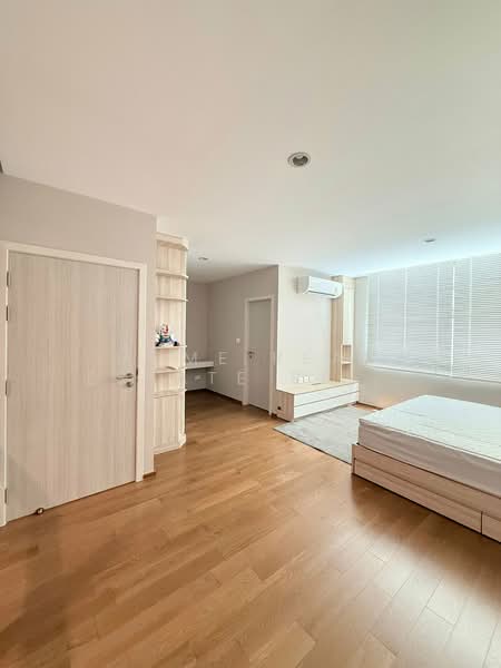 Nirvana Define Srinakarin-Rama 9, Bangkok, Srinakarin - Rom Klao Road, Saphan Sung, Bangkok, 3 Bedrooms, 249 sqm, Townhouse For Rent, by HOME Real Estate Service, 500389862 - DDproperty.com