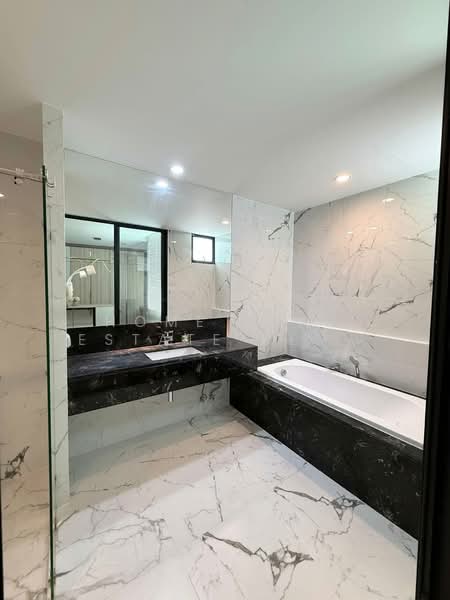 Nirvana Define Srinakarin-Rama 9, Bangkok, Srinakarin - Rom Klao Road, Saphan Sung, Bangkok, 3 Bedrooms, 249 sqm, Townhouse For Rent, by HOME Real Estate Service, 500389862 - DDproperty.com
