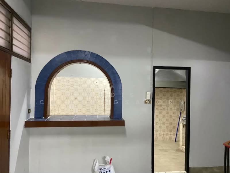 5-Storey Commercial Building for Rent – Phlapphla Chai / Pom Prap Sattru Phai, Bangkok, Pom Prap, Pom Prap Sattru Phai, Bangkok, , 240 sqm, Shophouse For Rent, by Pudis Chitrungsakorn, 500389876 - DDproperty.com
