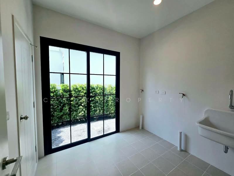 Narinsiri Krungthep Kreetha, Bangkok, Saphan Sung, Bangkok, 5 Bedrooms, 430 sqm, Single Detached House For Sale, by Click property, 500389886 - DDproperty.com