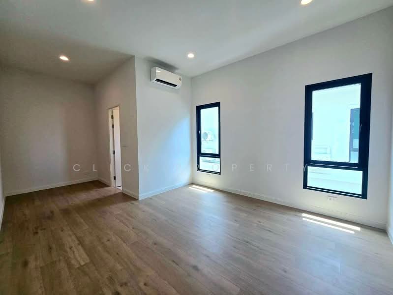 Narinsiri Krungthep Kreetha, Bangkok, Saphan Sung, Bangkok, 5 Bedrooms, 430 sqm, Single Detached House For Sale, by Click property, 500389886 - DDproperty.com