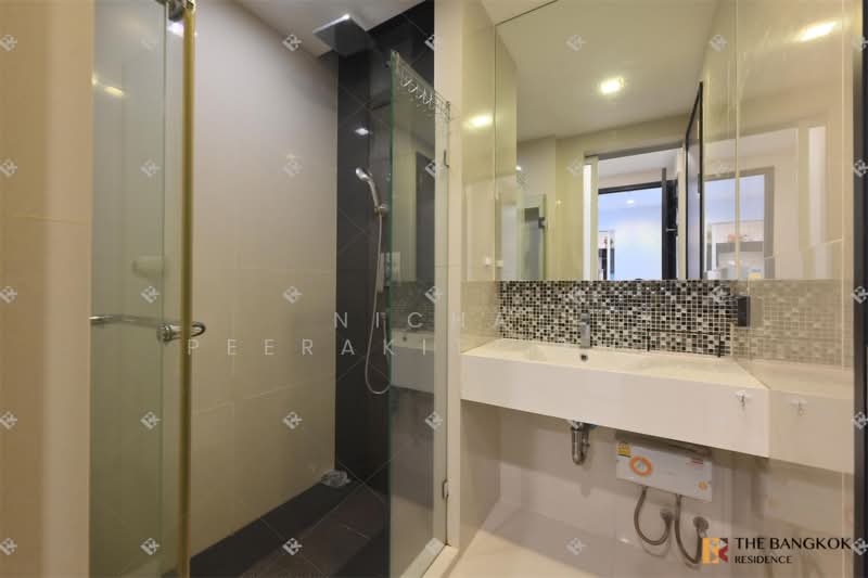 Rhythm Sukhumvit 44/1, Bangkok, Sukhumvit Road, Phra Kanong, Khlong Toei, Bangkok, 2 Bedrooms, 52 sqm, Condo For Rent, by Nicha Peerakittikul, 500389921 - DDproperty.com