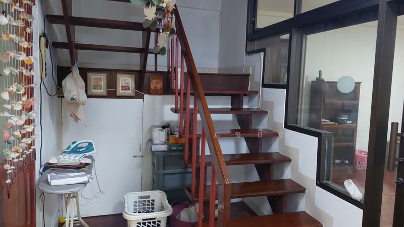 Baan Por Thana Niwet Village, Bangkok, Lat Yao, Chatuchak, Bangkok, 6 Bedrooms, 280 sqm, Semi-Detached House (Twin House) For Sale, by รพีพร แซ่อึ้ง, 500389923 - DDproperty.com