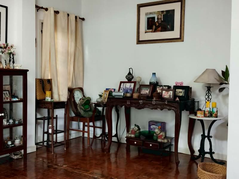 Baan Por Thana Niwet Village, Bangkok, Lat Yao, Chatuchak, Bangkok, 6 Bedrooms, 280 sqm, Semi-Detached House (Twin House) For Sale, by รพีพร แซ่อึ้ง, 500389923 - DDproperty.com