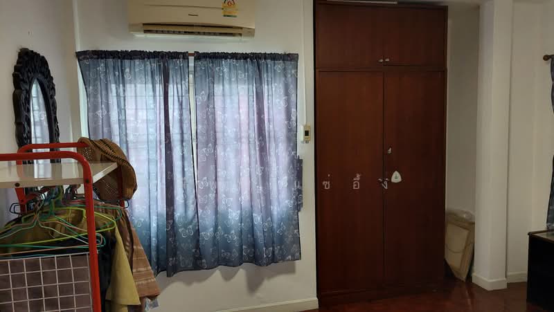 Baan Por Thana Niwet Village : หมู่บ้าน ป. ธนานิเวศน์, กรุงเทพ, ลาดยาว, จตุจักร, กรุงเทพ, 280 ตร.ม., บ้านแฝด ขาย, โดย รพีพร แซ่อึ้ง, 500389923 - DDproperty.com