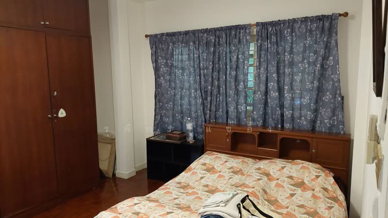 Baan Por Thana Niwet Village, Bangkok, Lat Yao, Chatuchak, Bangkok, 6 Bedrooms, 280 sqm, Semi-Detached House (Twin House) For Sale, by รพีพร แซ่อึ้ง, 500389923 - DDproperty.com